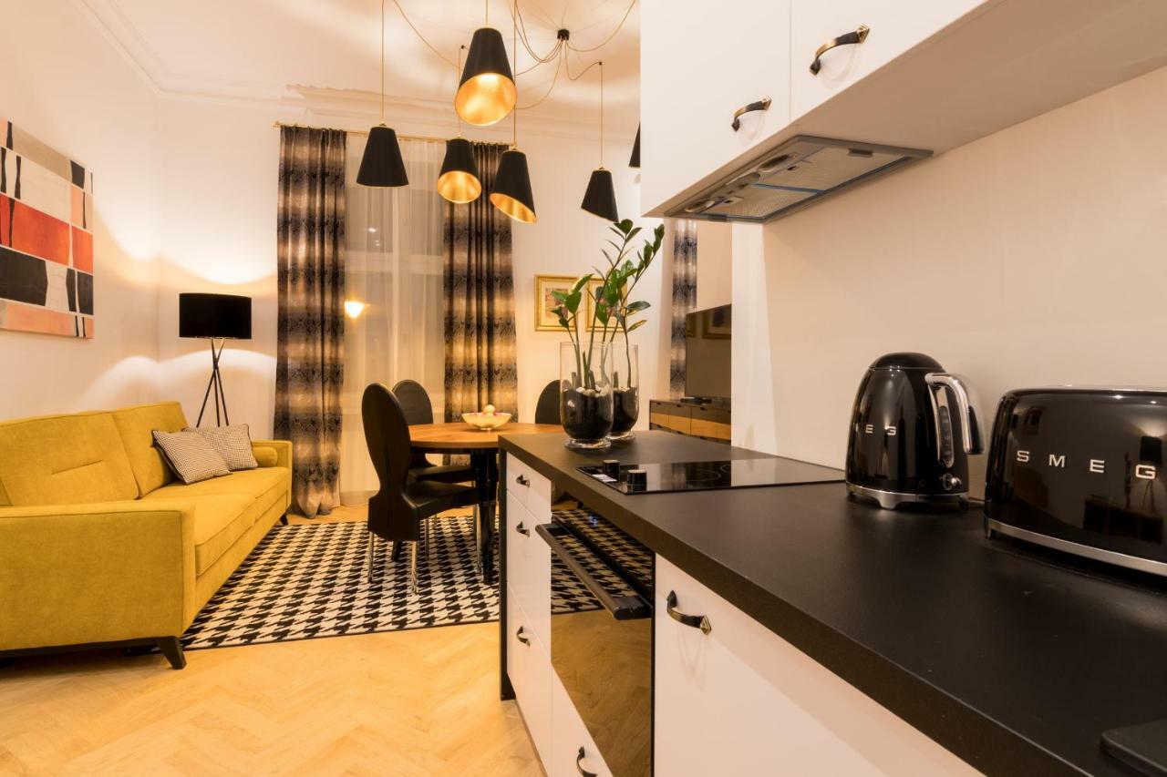 Apartments Zwierzyniecka A4You Краков Экстерьер фото