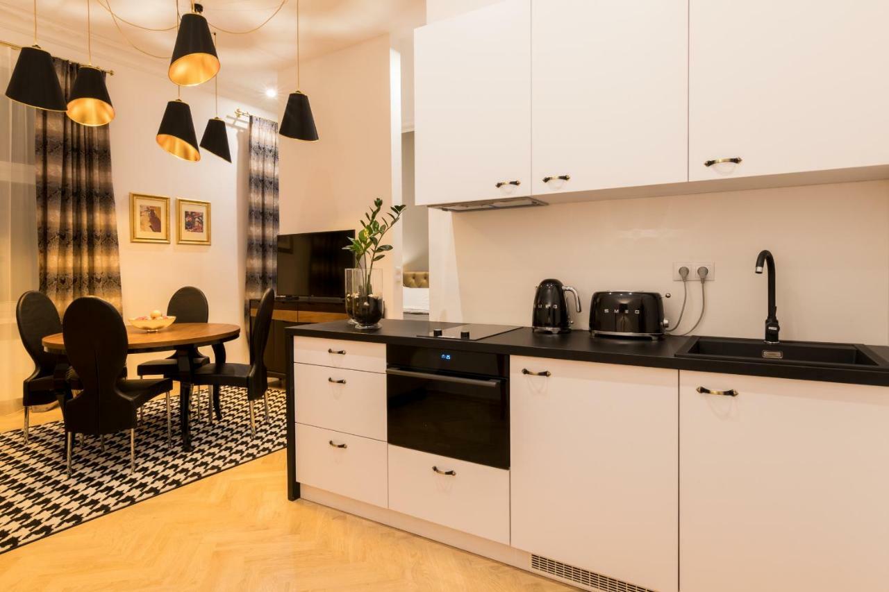 Apartments Zwierzyniecka A4You Краков Экстерьер фото
